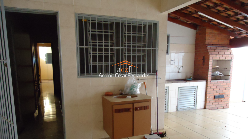 Casa à venda no Jardim Aeroporto