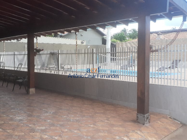 Excelente chácara na Zona Sul